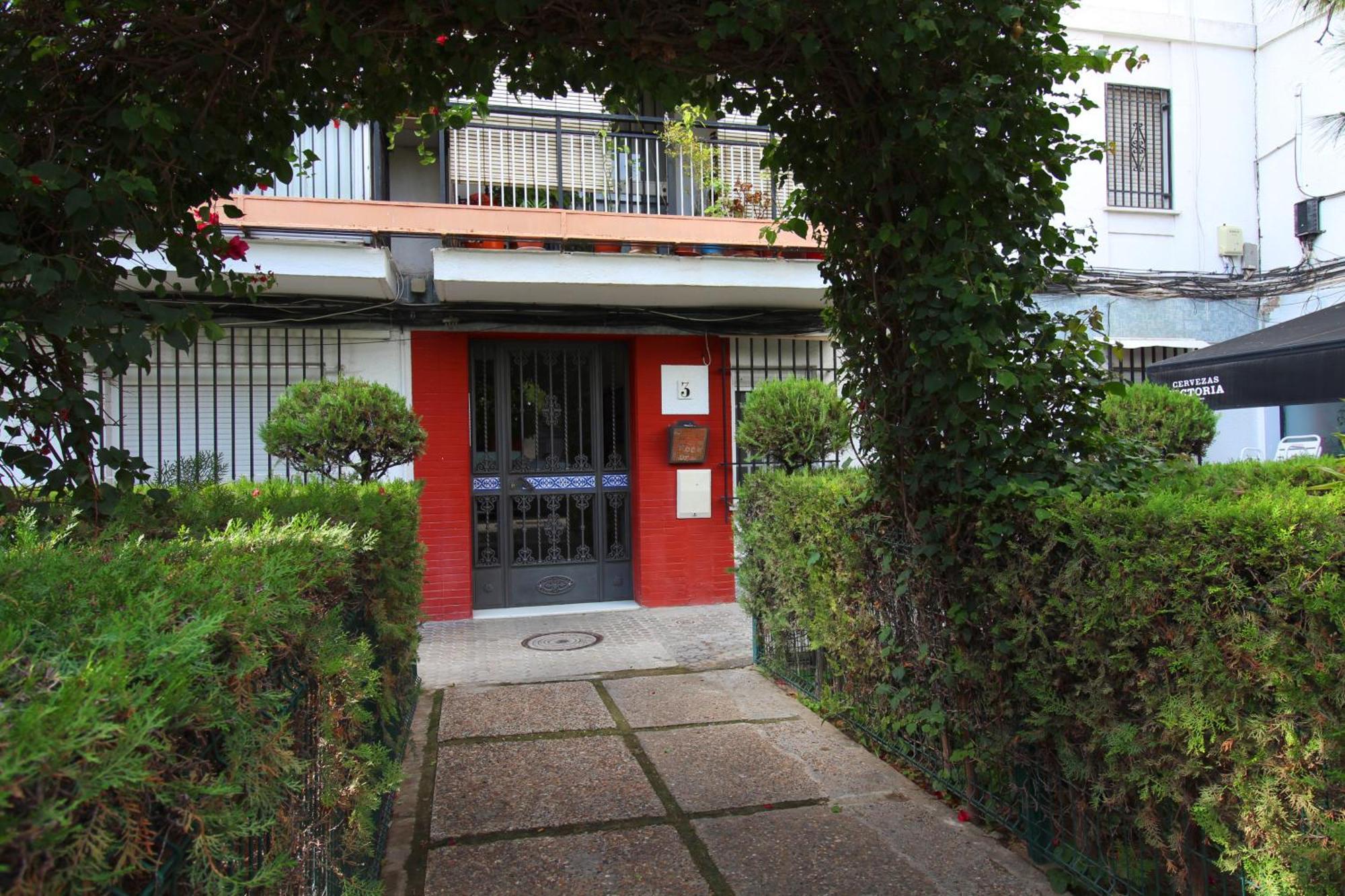 セビリアBarrio De Triana - Numanciaアパートメント エクステリア 写真
